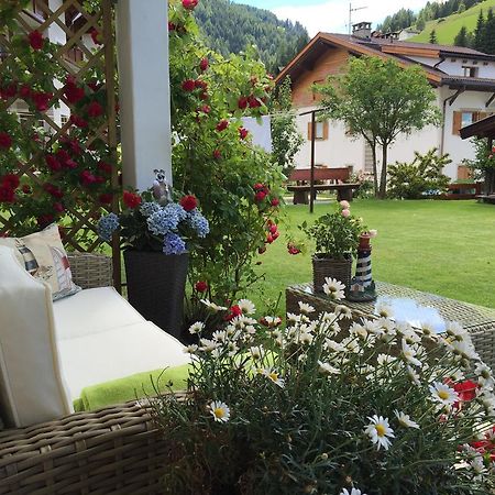 Apartments Vaiolet Santa Cristina Val Gardena Ngoại thất bức ảnh
