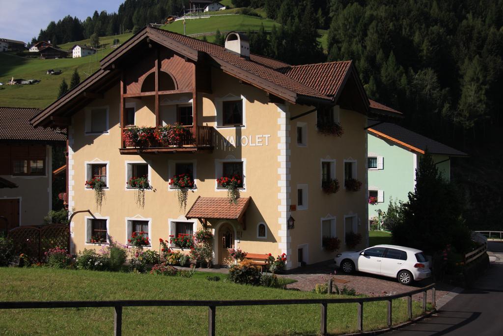 Apartments Vaiolet Santa Cristina Val Gardena Ngoại thất bức ảnh