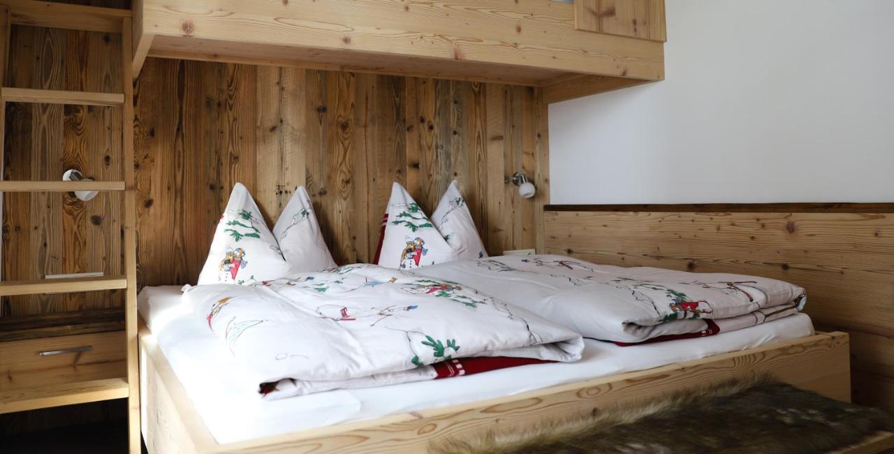 Apartments Vaiolet Santa Cristina Val Gardena Ngoại thất bức ảnh